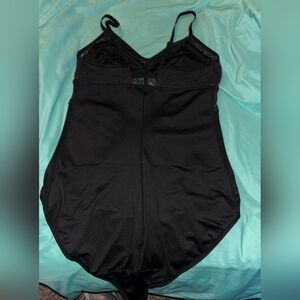 Women's black maidenform bodysuit size large